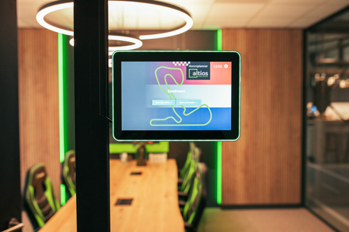 Vergaderruimte reserveringssysteem met room booking displays